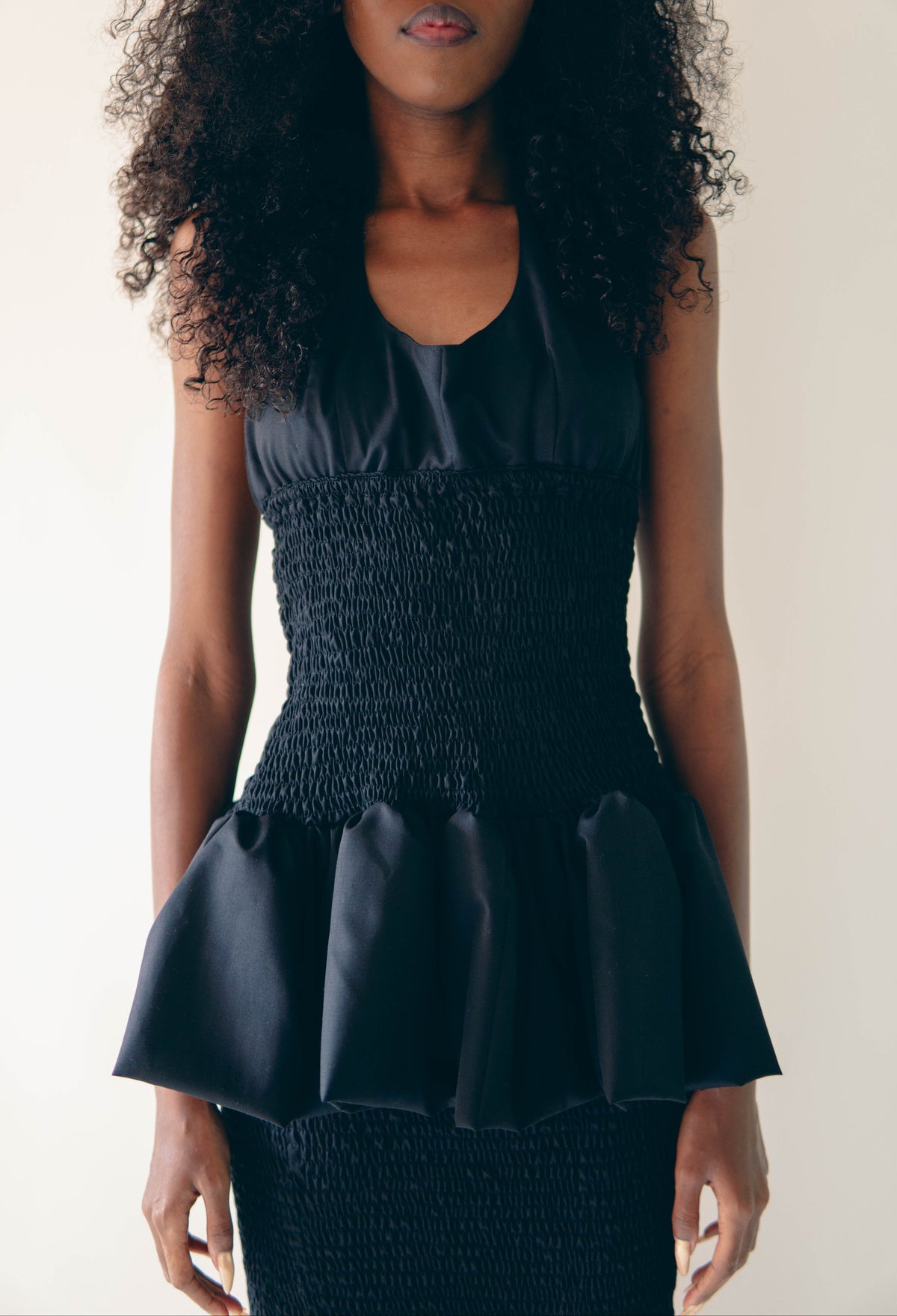 BLACK HALTER TOP
